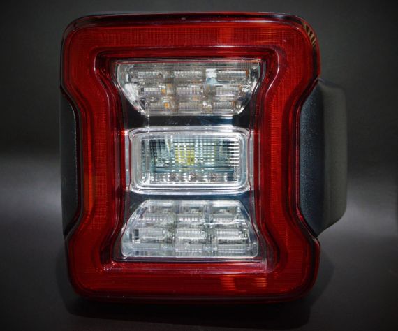 Mopar LED Tail Lamp Right Side Jeep Wrangler JL/JLU 18-21